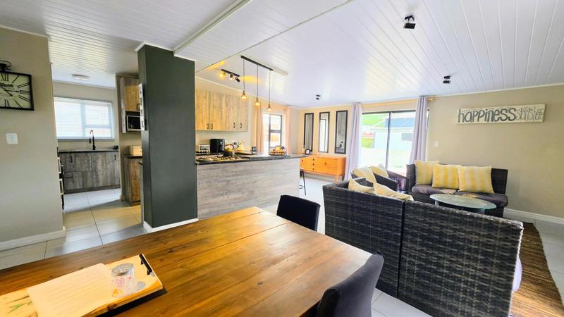 3 Bedroom Property for Sale in Kleinkrantz Western Cape